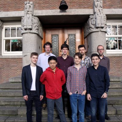 Grootmeesters tegen jeugdtalenten